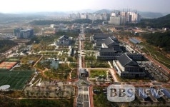 경북도청 신도시 2년 만에 의원 처음 문 열어