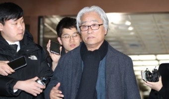 경찰, 이윤택 전 예술감독 구속영장 신청