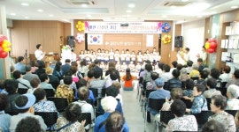 [BBS PLAZA] 금강노인종합복지관 개관 13주년...사랑나눔 바자회 열어