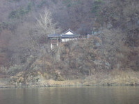 먹으면 3년씩 젊어진다는 고란 약수의 천년고찰, 고란사를 아시나요?