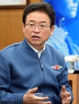 어뉴엠포항지사 | 규모 5.4 포항지진 지열발전이 촉발...이철우 경북지사 "정부 차원의 대책 절실'