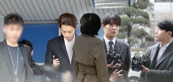 '정준영 단톡방' 집단 성폭행 정황…경찰, 증거자료 확보