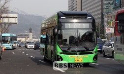 서울시, 11월부터 전기 시내버스 143대 운영
