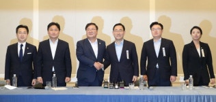 여야, 7월 국회 일정 합의…16일 개원식 개최