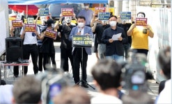 사랑제일교회 등 일부 교회발 확산 계속...2차 대유행 조짐