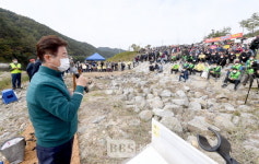 이철우 경북지사 영주댐 방류 철회...댐 조기 정상화돼야