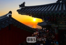 코로나19 여파...여수 향일암 일출제 취소 