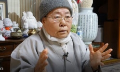 제법 스님 바라지 않았는데 자꾸 주는데 안 받을 수도 없고