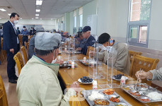 강진군, 21일부터 경로당 내 식당 운영 재개