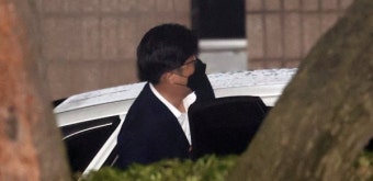 공수처, '윤중천 허위 보고서' 대검 수사관 압수수색