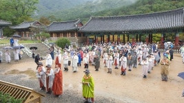 호국성지 표충사에서 국난극복...동남아 불자 동참