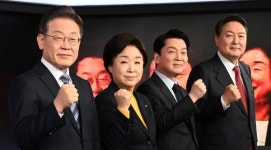 여야 대선후보들, 첫날 일제히 선관위에 후보등록