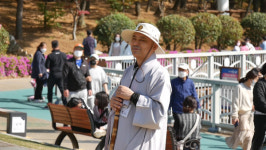 경남 창원의 새로운 순례길 용지호수의 길