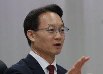 조해진 