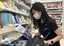 폭우-폭염따라 편의점매출 각양각색..폭우 중부 간편식 급증