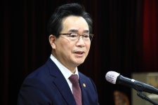 [포토뉴스] 정황근 장관 농관원 Win-Win 한마당 참석