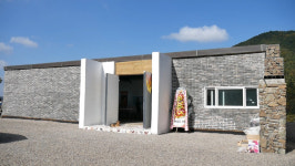 한승구 화백, 고향 고성군에 아라한미술관 개관