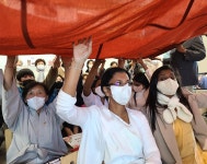 다문화거리 수놓은 가을빛 가사...카티나 법회