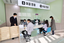 다사읍 민원실, 대구경북 읍면사무소 최초 여권발급 업무 개시
