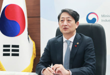안덕근 통상본부장 美에 반도체법 과도한 경영개입 안된다는 입장 전달