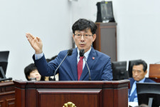 강상수 제주관광 미래, 한라산케이블카 필요 vs 오영훈 UAM, 백록담까지 등반 가능