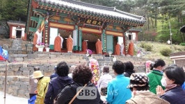 청양 포란사 대웅전 낙성....부처님처럼 살겠다는 맹세