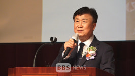 미항 여수 불심 결집...시청 앞 불 밝힌 봉축등