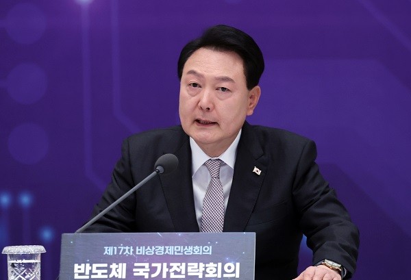 한국 대통령, 2027년까지 AI 3대 강국 도약 선언 및 65조원 투자 계획 발표