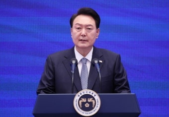 윤 대통령 