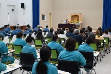 거창구치소 개원법회...선업스님 불교와의 인연으로 건강하길