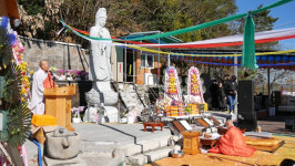 남해 세심사, 숙원불사 해수관음대불 조성...도각스님 기도정진 이어 가시길...