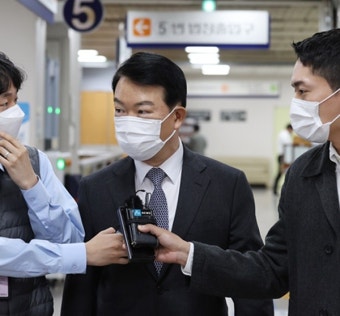 강신명 전 경찰청장, '총선 개입' 2심 감형...징역형 집유
