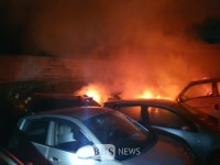 제주 화북동 중고차 매장서 화재…소방대원 1명 경상