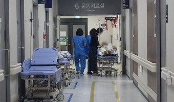 전공의 복귀시한 D-1...전공의들 침묵 속 관망세