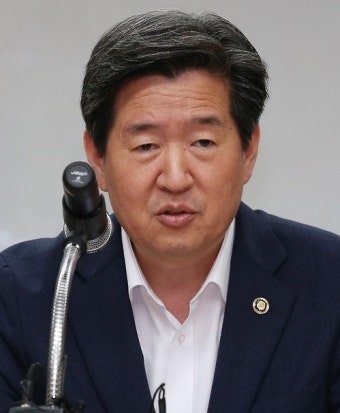 세월호 특조위 활동 방해, 윤학배 전 해수부 차관 유죄 확정