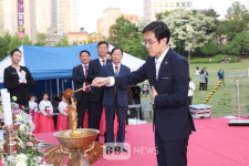 대전 연등문화축제.... 시민 행복 기원 봉축 제등행진 펼쳐 