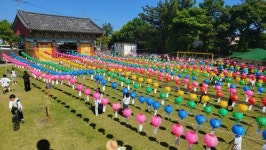 부처님오신날 제주 관통사...온가족이 부처님 만나러 절로 가는날