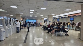 [취재수첩]코로나 때보다 더 힘들어요..병원 옆 골목상권으로 불똥 튄 의정갈등