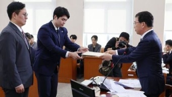 국회 행안위, '김여사 공천개입 의혹' 명태균·김영선 동행명령장 발부