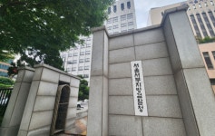 특정업체 특혜 제공 등 혐의 맹경재 전 충북경자청장 구속