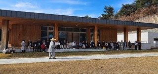 문경세계명상마을, 지역에 장학금 기탁...새해맞이 명상 템플스테이