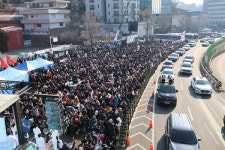 체포 긴장감에 대통령 관저 인근 집회 격화…흉기 휘두른 남성 체포