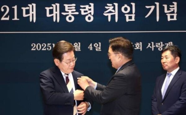 이재명 대통령, 진관사 방문하여 국민 통합 다짐 정상회담 일정 잘 해내야