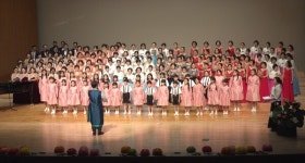 다함께 무대에 올라 하나되어 부르는 노래.. 서귀포시불교연합합창제 성료