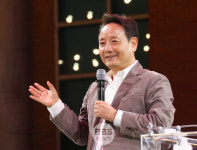 임택 구청장 충장로·금남로에서 펼쳐지는 멎진 퍼레이드, 동화 같은 추억을 만드세요