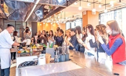 [포토뉴스]aT, 카자흐스탄에서 김밥, 비빔밥 등 한국산 쌀 쿠킹쇼 개최