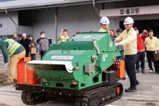[포토뉴스]농진청, 영농부산물 파쇄지원단 현장 실천 결의