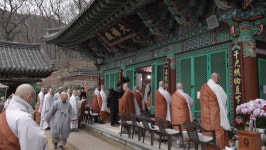 창원 우곡사 대웅전 삼존불 개금불사 점안법회 봉행