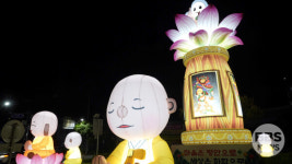 대구·경북 곳곳 봉축탑 점등...불교계도 화합의 장