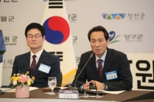우상호 강원도지사-18개 시장·군수 첫 간담회…지역 현안 협력 논의